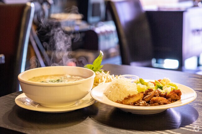 Experience the richness of Vietnamese cuisine with every bite at Pho 88.