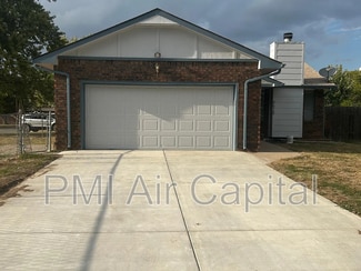 8628 W Thurman St, Wichita, KS 67212