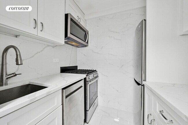 111 3rd Ave, New York, NY 10003 - photo 4