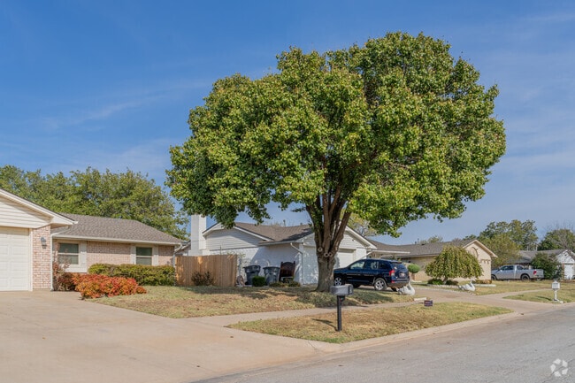 Hunter Hills homes are mostly brick ranch-style builds from the 1970s.