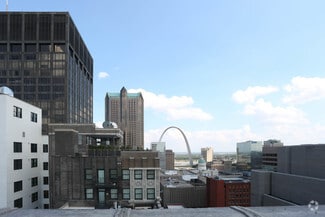 208 N 9th St, Saint Louis, MO 63101