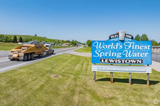 Lewistown residents are used to abundant access to nature and community-driven small town life.