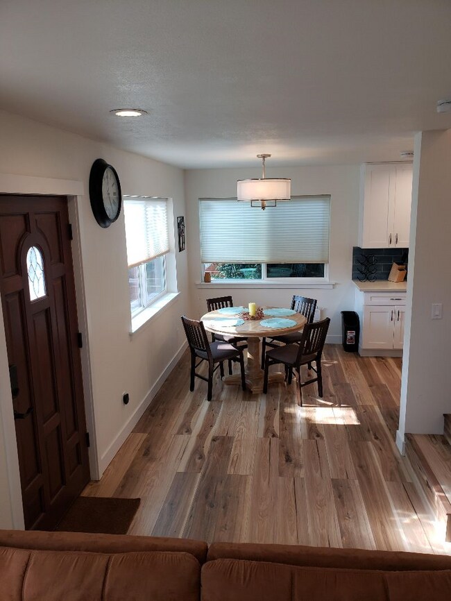 1152 17th Ave unit 1152A, Redwood City, CA 94063 - photo 3