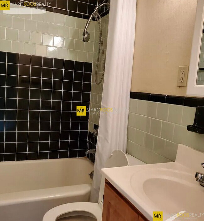 184 Saint Paul St unit 2, Brookline, MA 02446 - photo 4