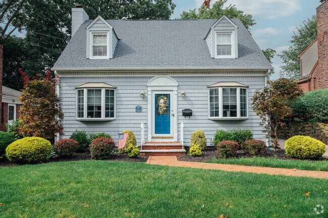 Colonials and Cape Cods are the more popular house styles in Castleton Corners.