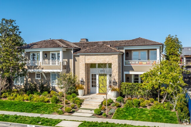 Traditional homes in Dover Shores showcase meticulous attention to detail, from high-end finishes to expansive windows that frame incredible views of the harbor and sunsets.
