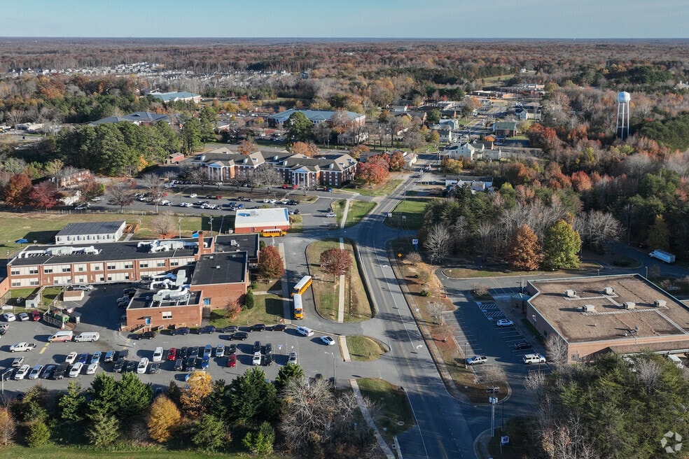 Neighborhood_SpotsylvaniaCourthouse_Final_120423