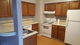 128 Mayo Rd Unit F, Hampden, ME 04444