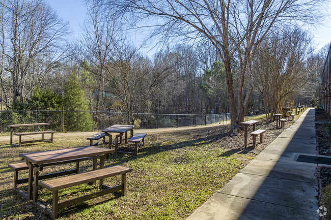 Providence Spring Elementary School student outdoor dining and seating area.