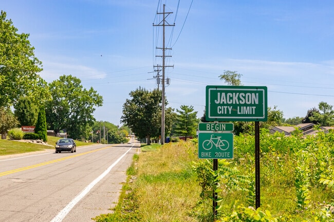 Residents of Blackman have a dozen easy routes to Jackson proper for events and shopping.