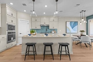 1034 Brickell, Austin, TX 78744