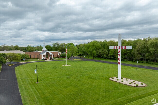 Cross Tabernacle Preparatory & Heaven's Express Academy Jesus saves cross.