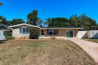 1748 Colmar Dr, Holiday, FL 34690