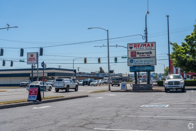Saint Helens features convenient shopping and services at the bustling Commerce Avenue area.