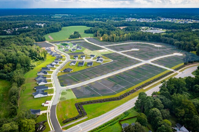 At Kipling Village you can have the best of both worlds - large, useable yards without the maintenance. The sunset views are just the cherry on top!