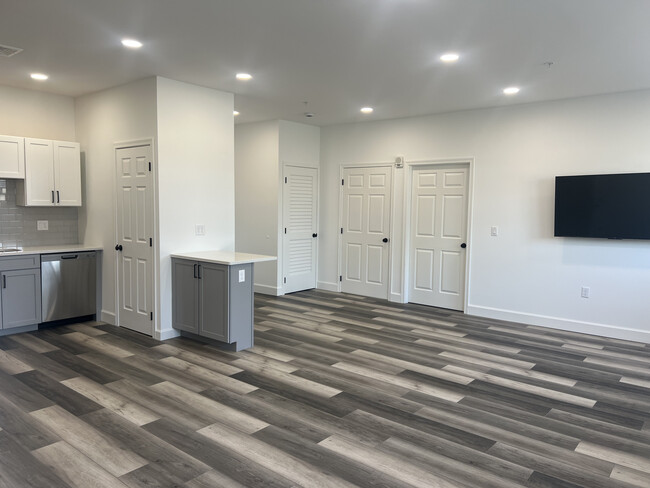 Living & Dining Area