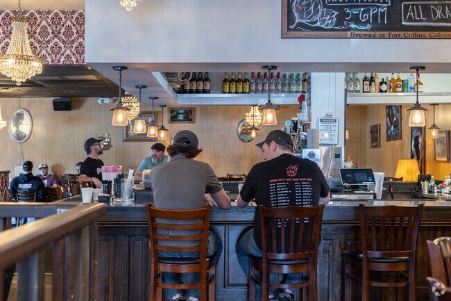 Cornish Pasty in Mesa serves traditional and vegan Cornish pasties along with refreshments.