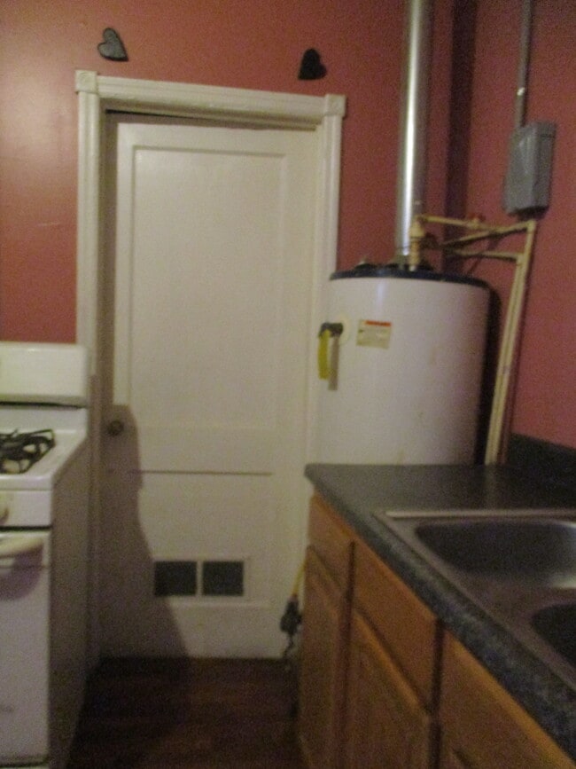 43 E Main St unit A, Mount Sterling, KY 40353 - photo 5