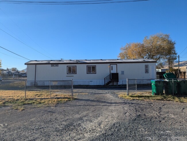 2390 Poole Way, Carson City, NV 89706 - photo 6