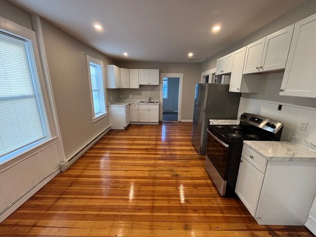 77 Ferry St unit 2nd floor, Chicopee, MA 01013 - photo 2