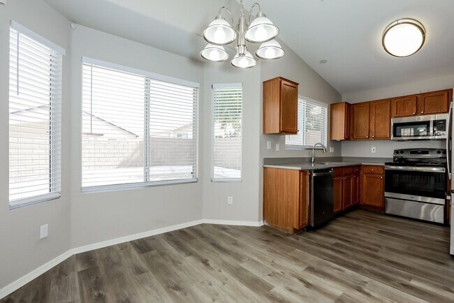 6746 E Melrose St, Mesa, AZ 85215 - photo 6