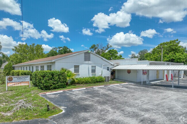 Cornerstone Foundation Academy welcomes students to enroll in K-12 education.