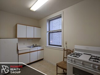 2902 N Clark St Unit 2882-2, Chicago, IL 60657