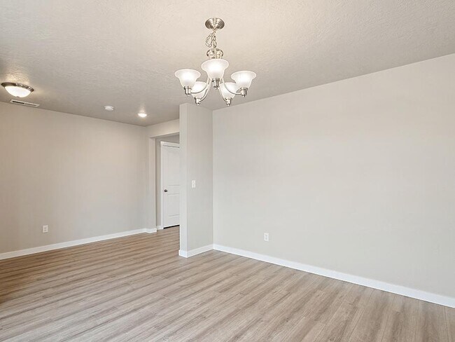 2306 E Locust Ln unit 36644894, Nampa, ID 83686 - photo 6