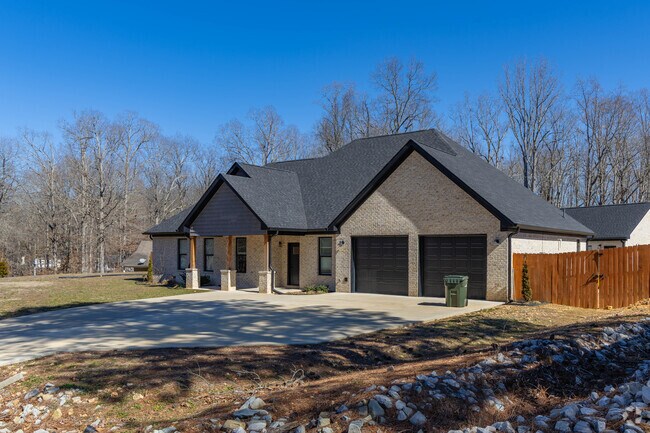 Newer modern homes are starting to pop up all over Lawrenceburg.