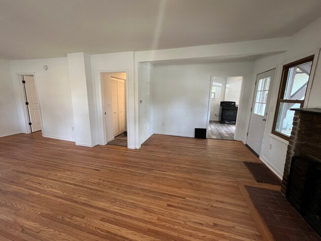 3500 Kyle Ave N unit A, Minneapolis, MN 55422 - photo 4