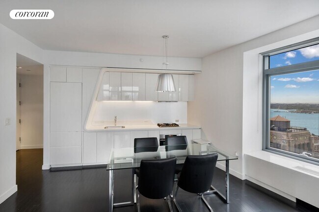 W New York - Downtown-The Residences, New York, NY 10006 - photo 6