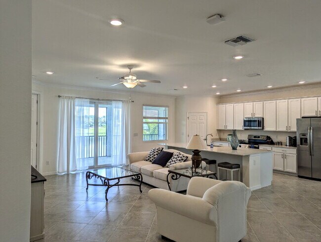 923 Tidewater Shores Loop, Bradenton, FL 34208 - photo 7