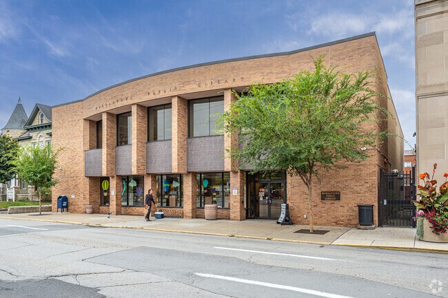 The Morgantown Public Library is conveniently located in downtown for residents and visitors.
