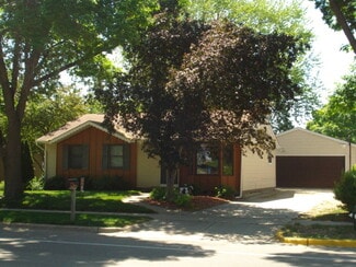 506 12th Ave S, Onalaska, WI 54650