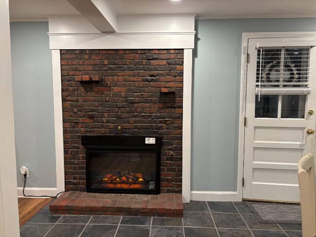 10 Roosevelt Rd, Wakefield, MA 01880 - photo 4