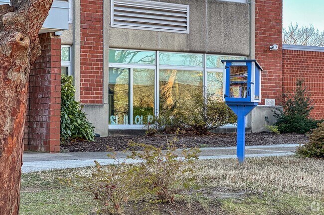 Free library at Randolph Elementary School