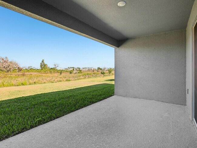 1922 Coolridge Place, Zephyrhills, FL 33541 - photo 5