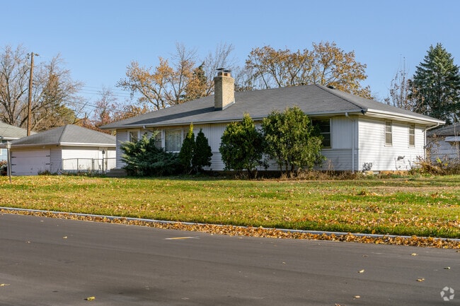 Ranch-style houses in Orchard Lake are available for as low as $240,000, below the county median.