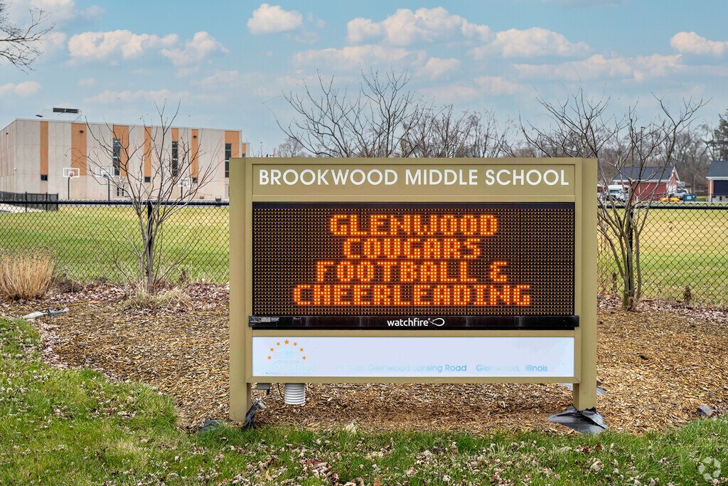Brookwood Middle School is a public High School in Glenwood, IL.