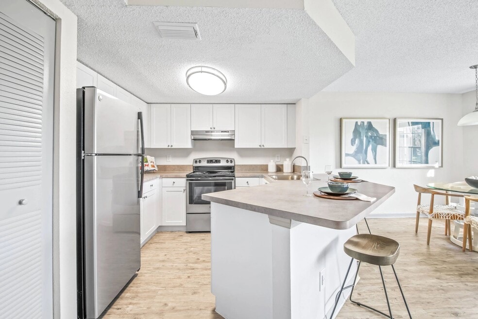 The Coast Residences, Naples, FL 34116 - photo 1