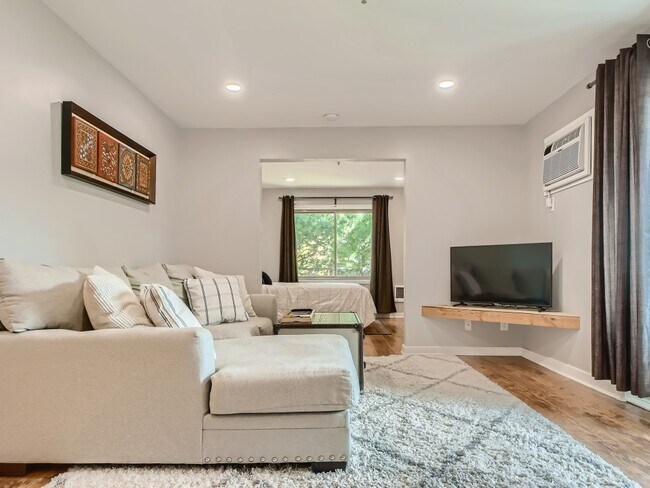 2100 Ridge Dr unit 21, St. Louis Park, MN 55416 - photo 6