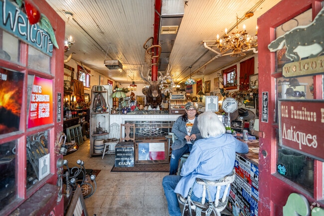 The Cherokee Rose is a locally owned antique shop located in central Rosharon.