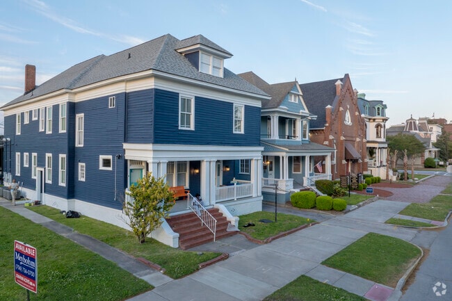 Some homes in Downtown Augusta are still residences, with many now used as businesses.