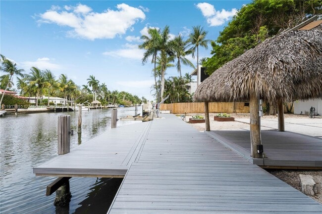 7601 NE 9th Ave, Miami, FL 33138 - photo 2