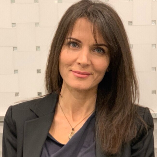 Agent Photo