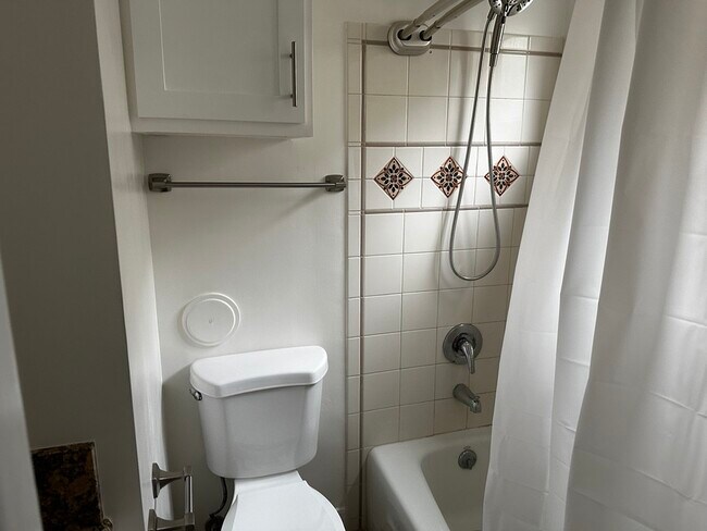 1900 E Appleton St, Long Beach, CA 90802 - photo 5