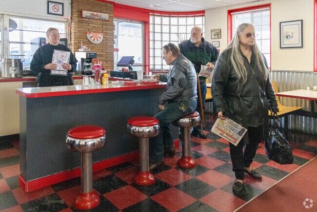 Lining Roosevelt Road are longstanding local restaurants like Andy's Drive-In.