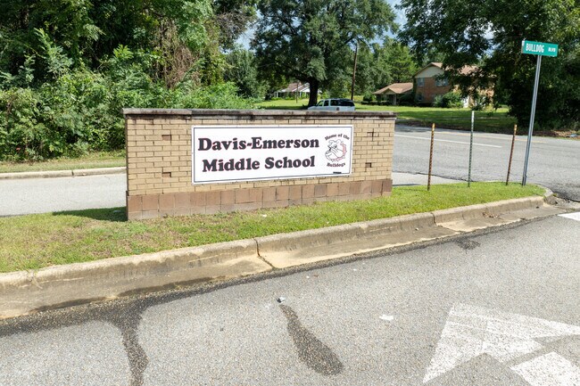 Davis-Emerson Middle School is a great place to learn.