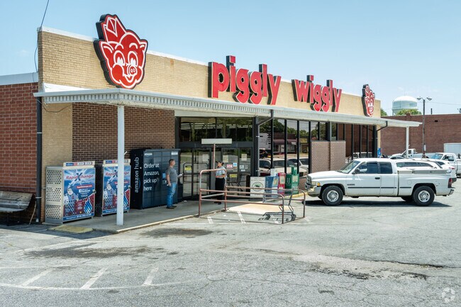 Princeton residents can drop by the Piggly Wiggly to pick up some groceries.