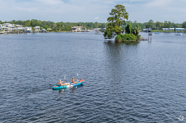 A short trip from Beverly Hills, you can enjoy kayaking in Crystal River.